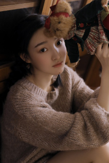 举起手来